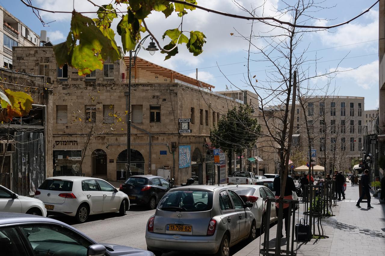 Shlomtzi Hotel Yerusalem Bagian luar foto